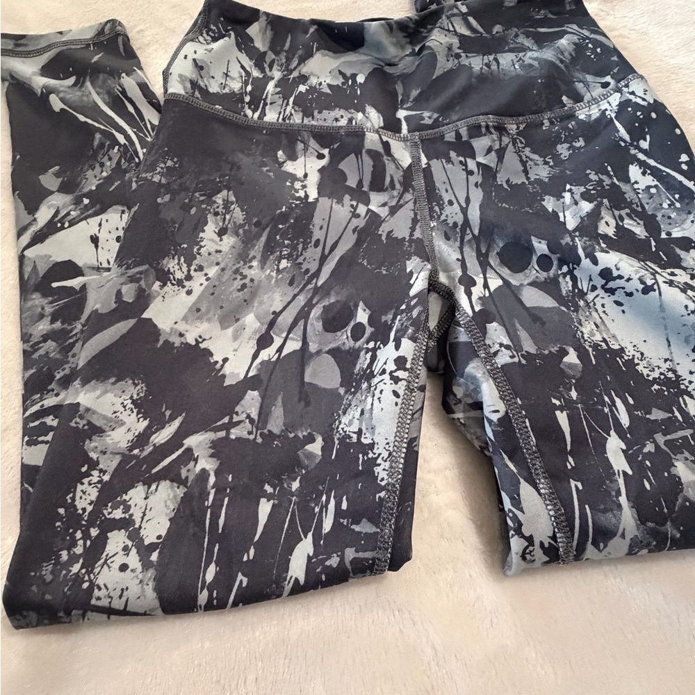 Everlast Sport Gray and Black Leggings